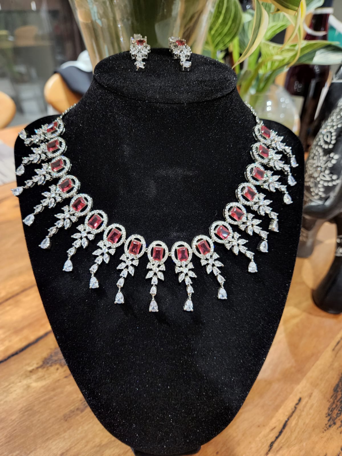 Eternal' Lariat Y Shape Necklace (Blood Red) – Darkling Beloved